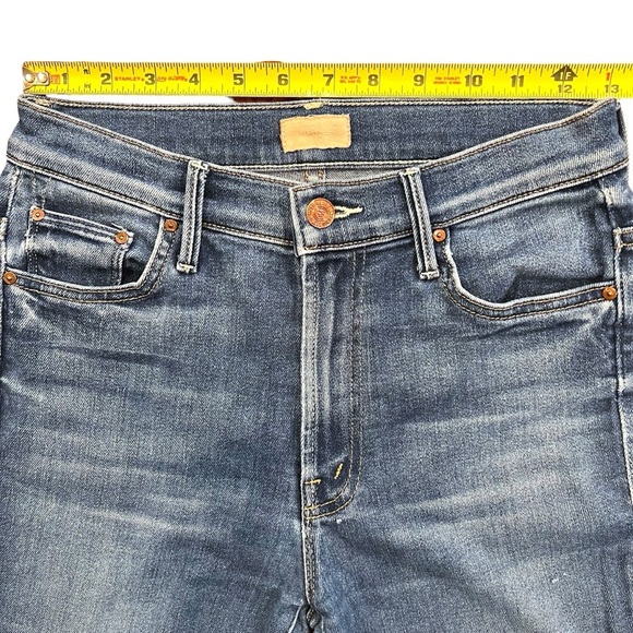 MOTHER The Insider Crop Step Fray Jeans Sweet and Sassy Size 27 High-Rise Denim - Picture 11 of 15